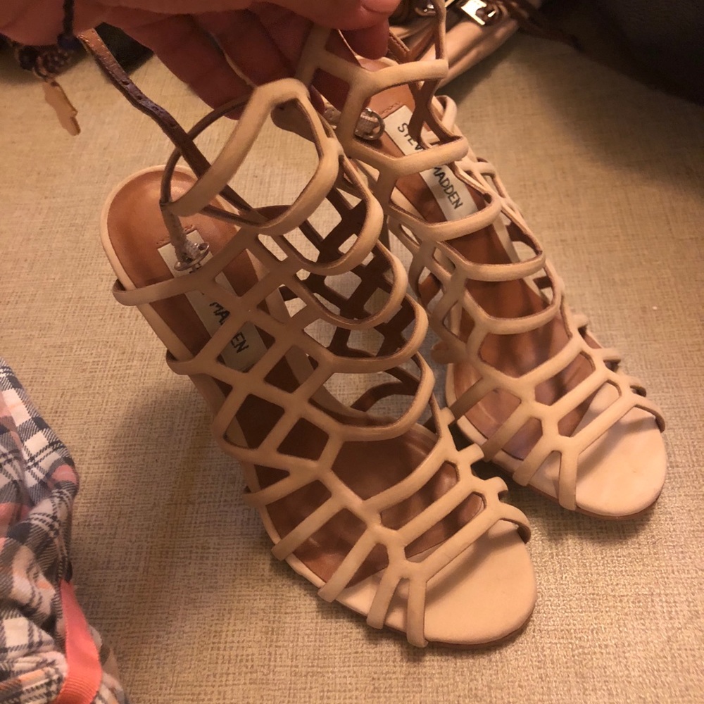 Steve Madden slithur heels size 6